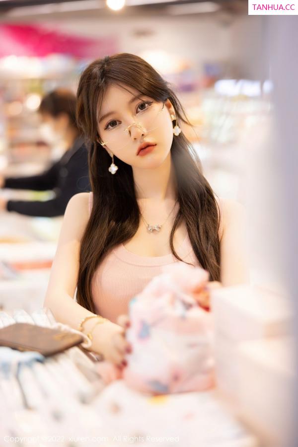 美桃酱  [XiuRen]高清写真图 2022.07.20 No.5306 美桃酱第12张图片